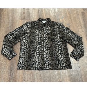 Vnitage Lauren Lee Womens Sz 8 Short Sleeve animal print Button Up career Blouse